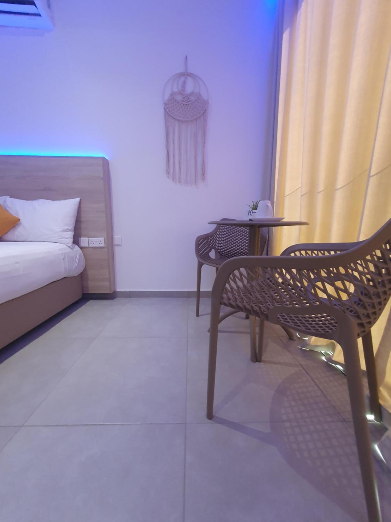 Sun Plaza Suites - Adults Only 圣纳帕 外观 照片